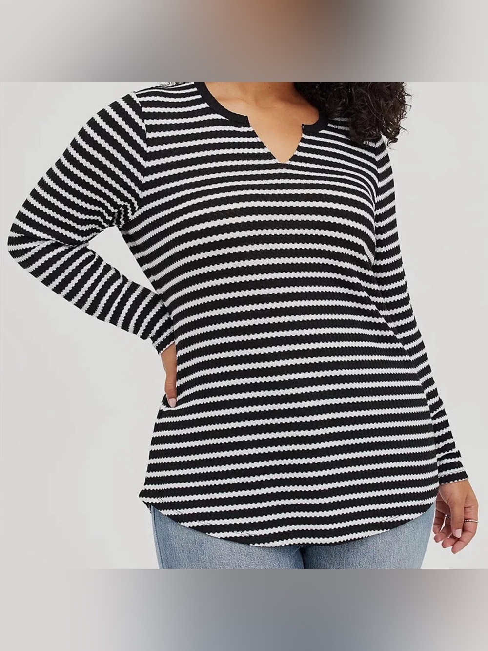 Torrid Black & White Stripe V Neck Long Sleeve Waffle Top Sz 5 5X 28-30